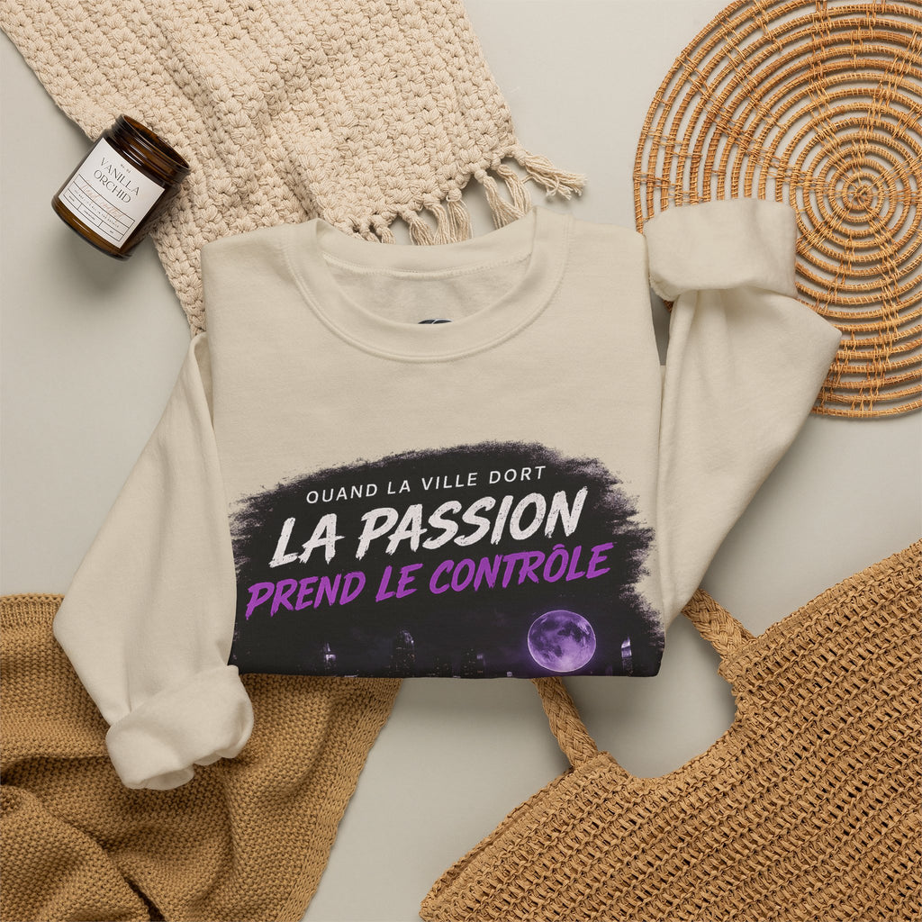 Crewneck Sweatshirt — Retro French Night Drive "La Passion Prend Le Contrôle"