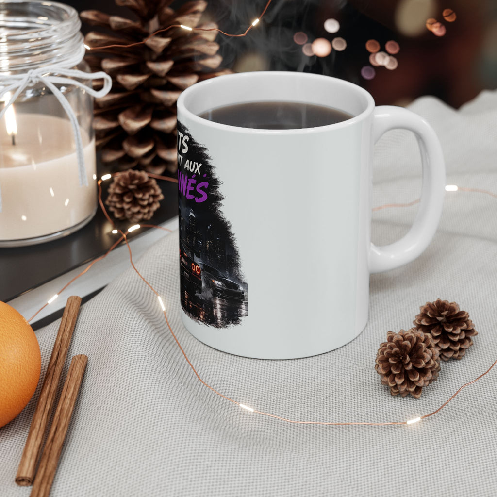 Ceramic Mug — Les Nuits Appartiennent Aux Passionnés (Car Night Cityscape)