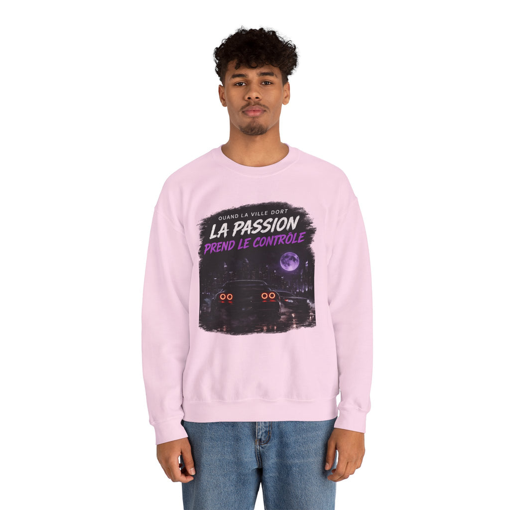 Crewneck Sweatshirt — Retro French Night Drive "La Passion Prend Le Contrôle"