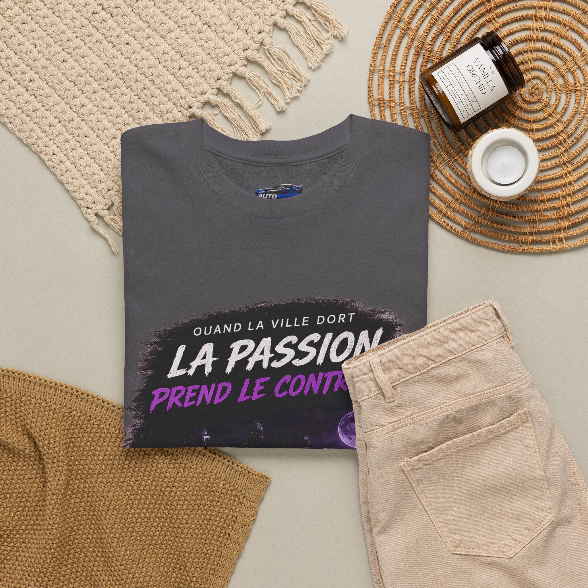 La Passion Prend Le Contrôle Tee — Retro Night Drive Graphic T-Shirt