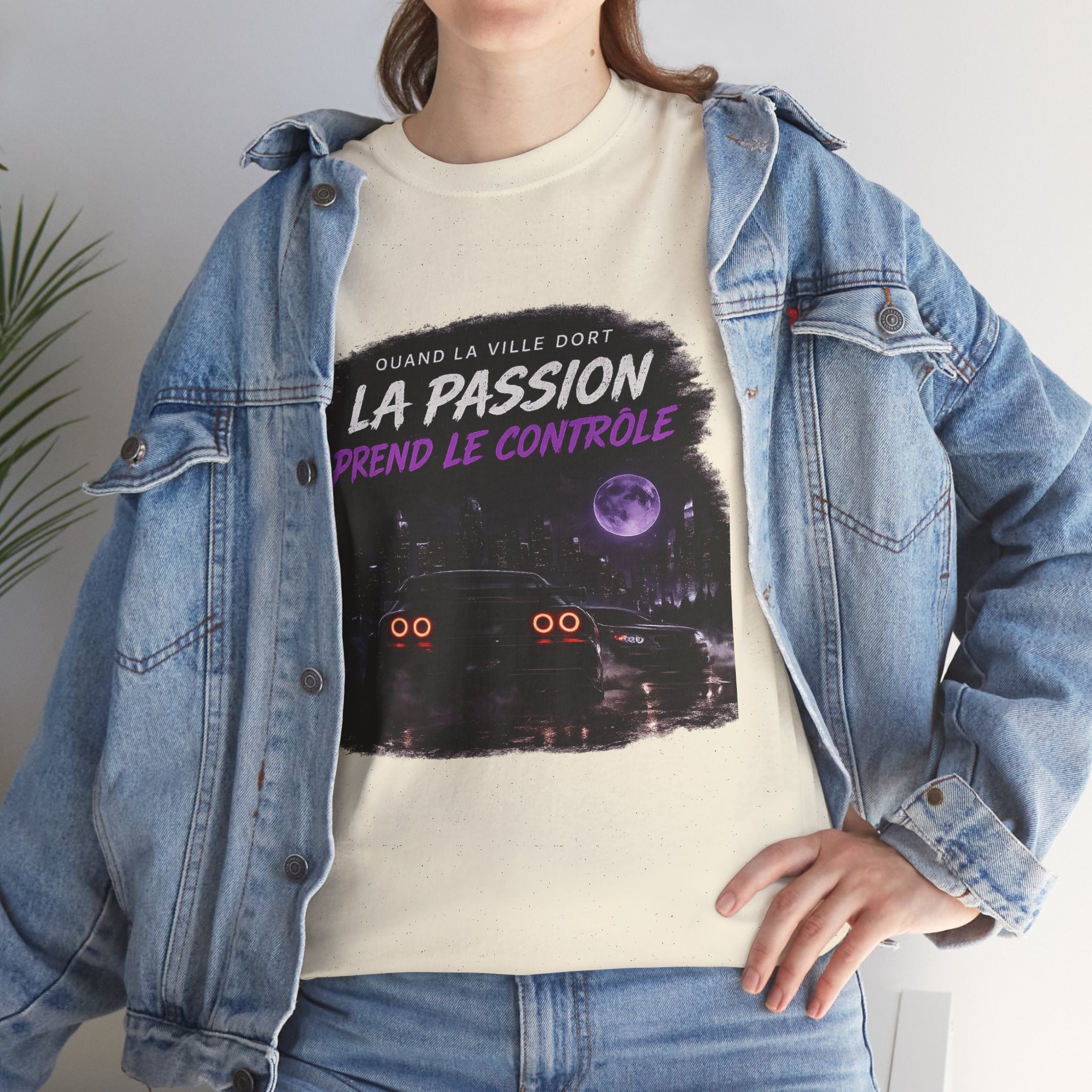 La Passion Prend Le Contrôle Tee — Retro Night Drive Graphic T-Shirt