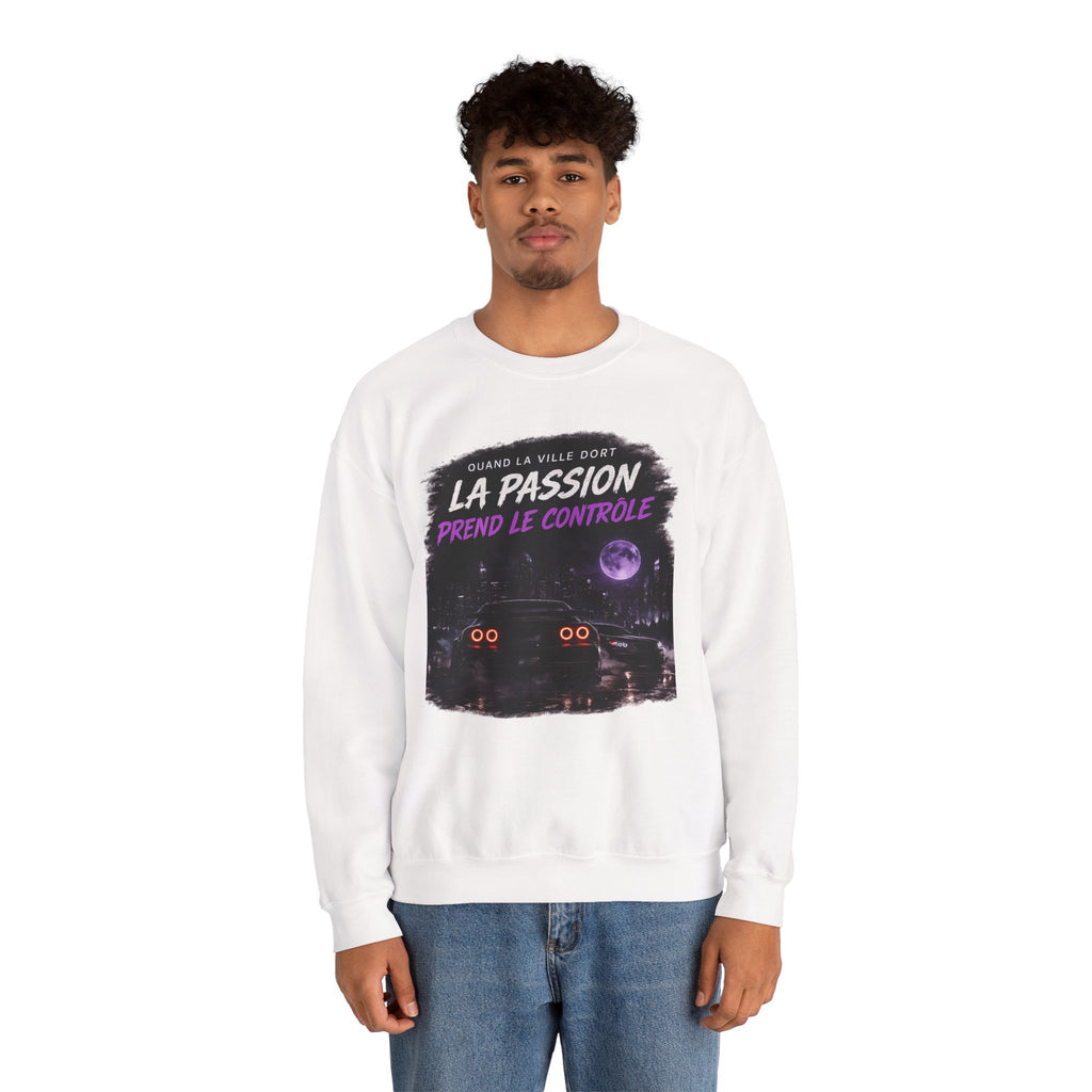 Crewneck Sweatshirt — Retro French Night Drive "La Passion Prend Le Contrôle"