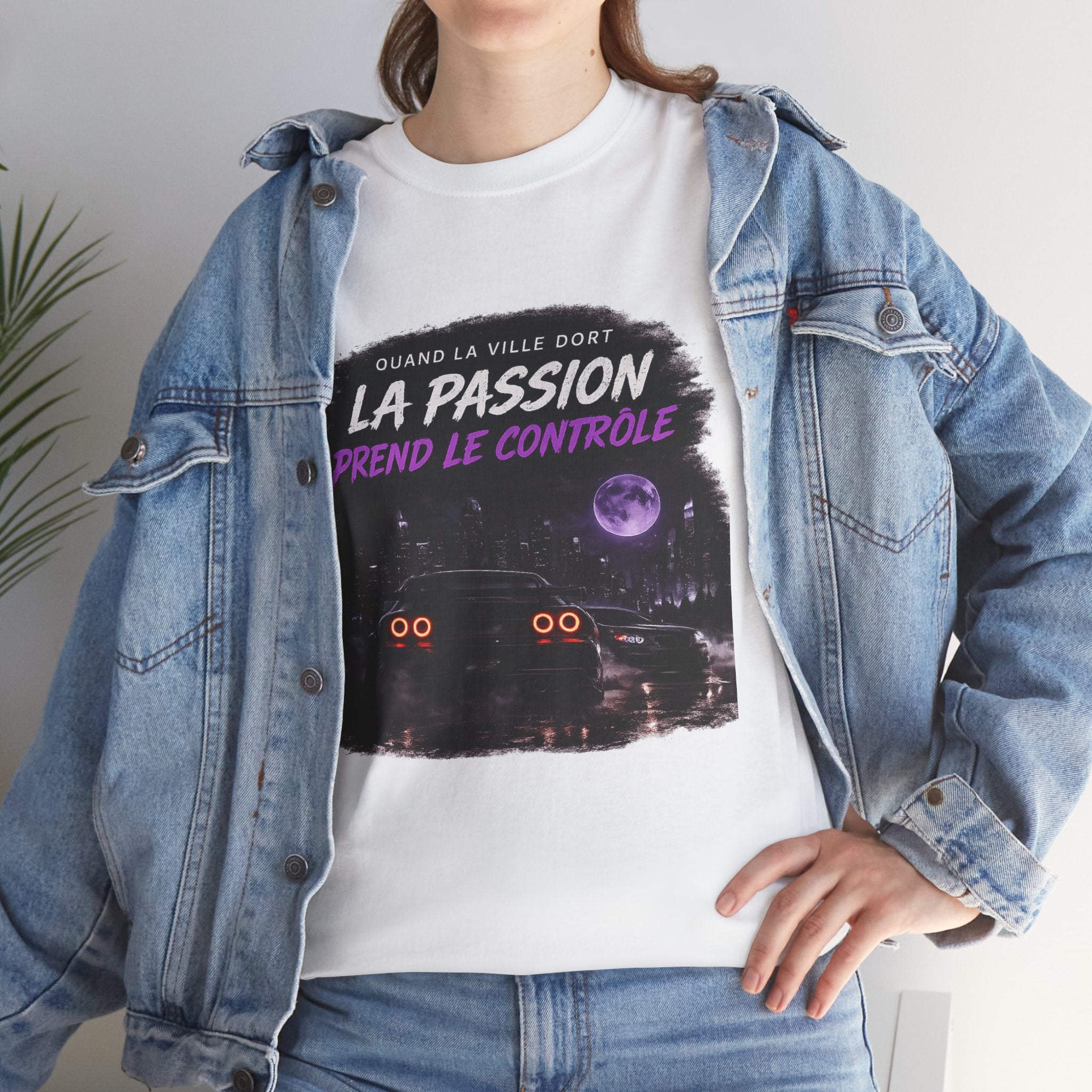 La Passion Prend Le Contrôle Tee — Retro Night Drive Graphic T-Shirt