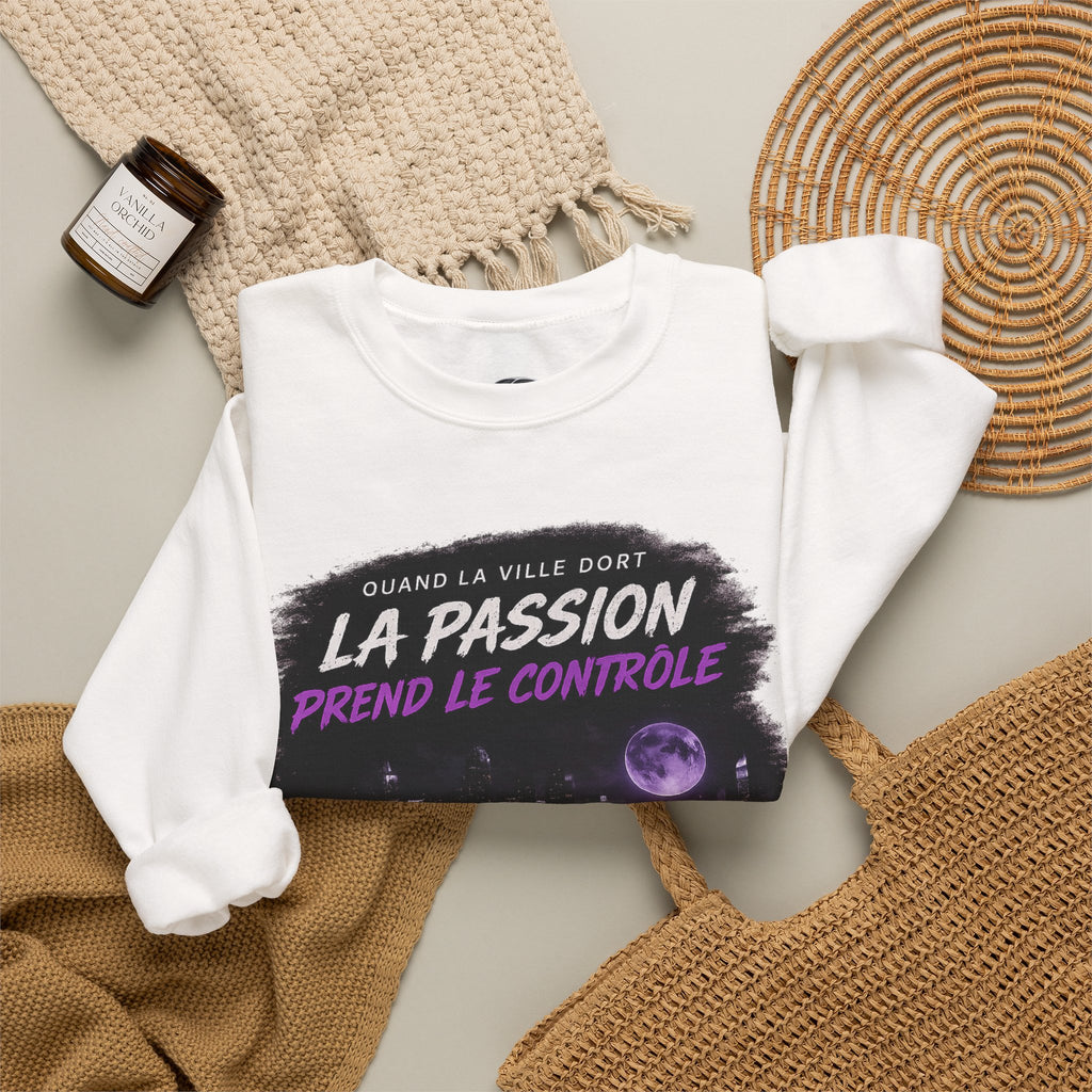 Crewneck Sweatshirt — Retro French Night Drive "La Passion Prend Le Contrôle"