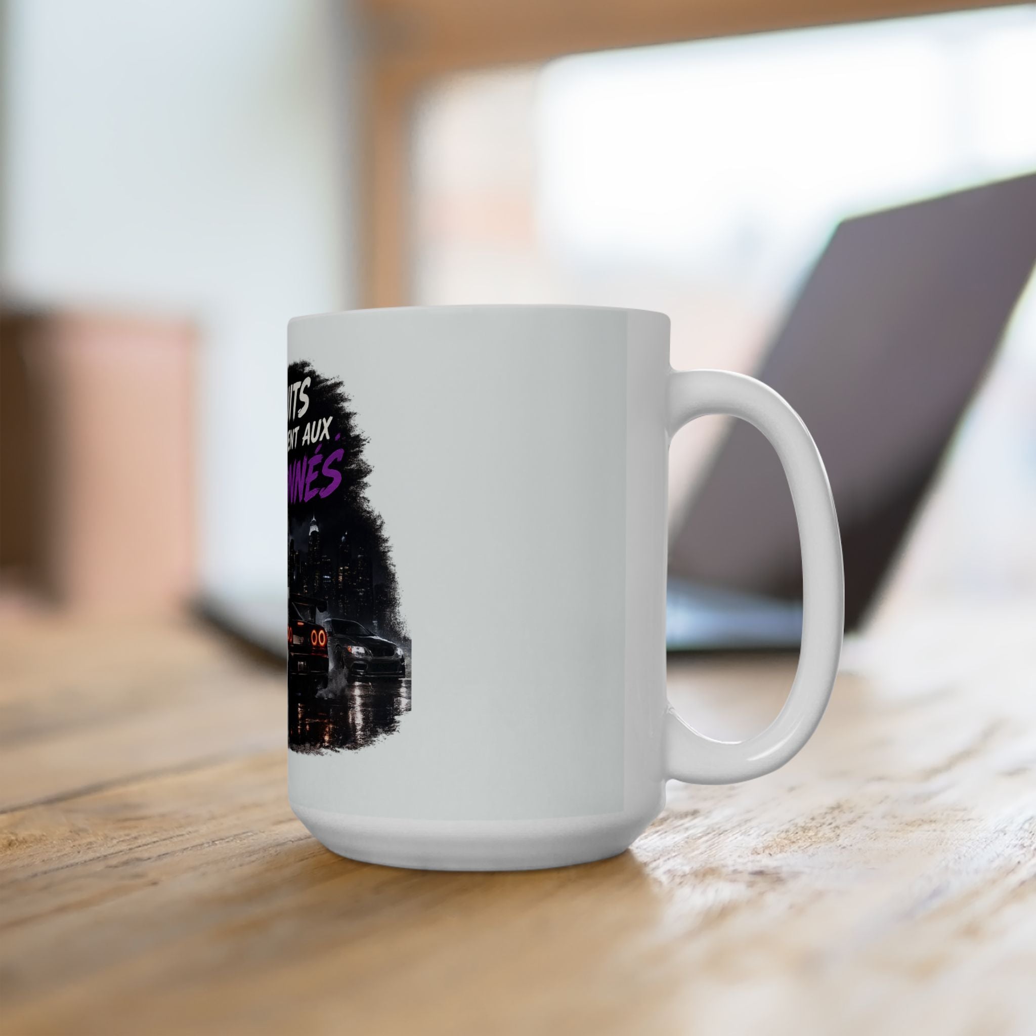 Ceramic Mug — Les Nuits Appartiennent Aux Passionnés (Car Night Cityscape)