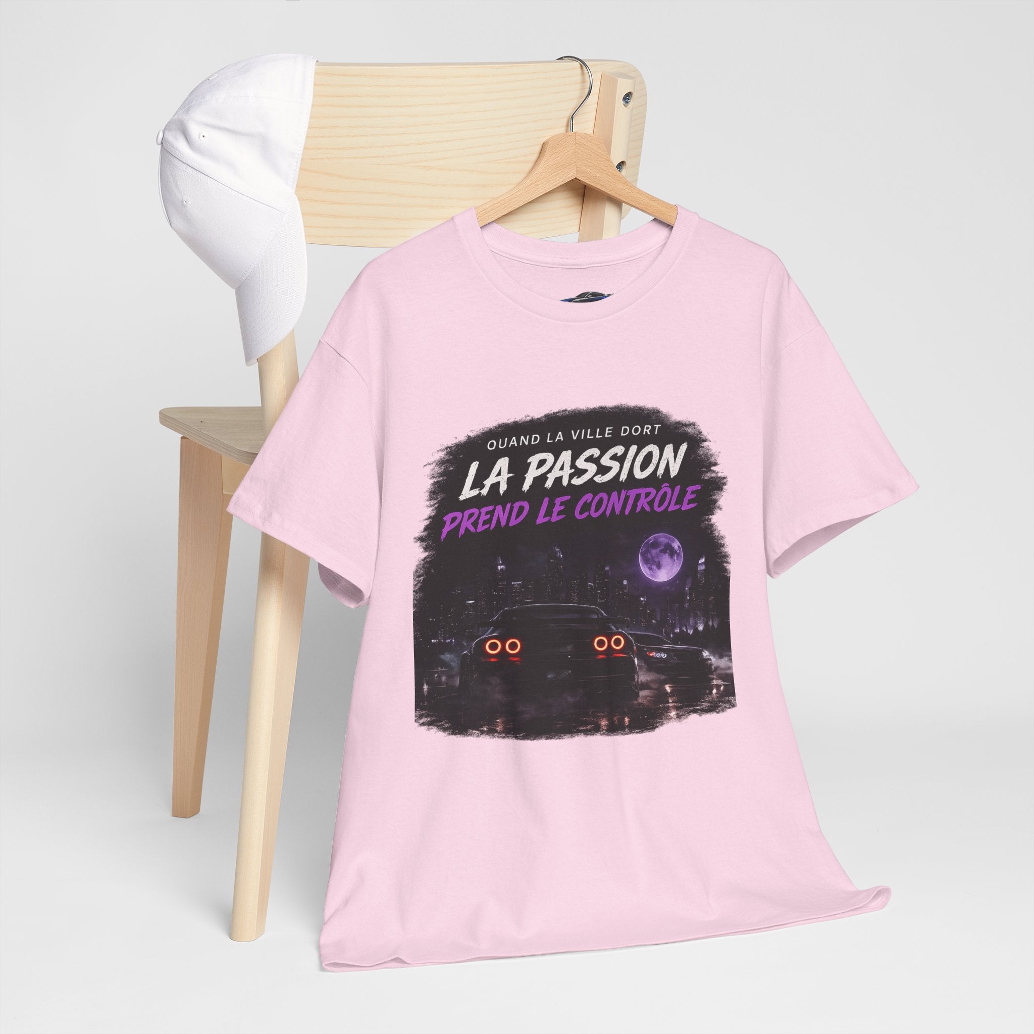 La Passion Prend Le Contrôle Tee — Retro Night Drive Graphic T-Shirt