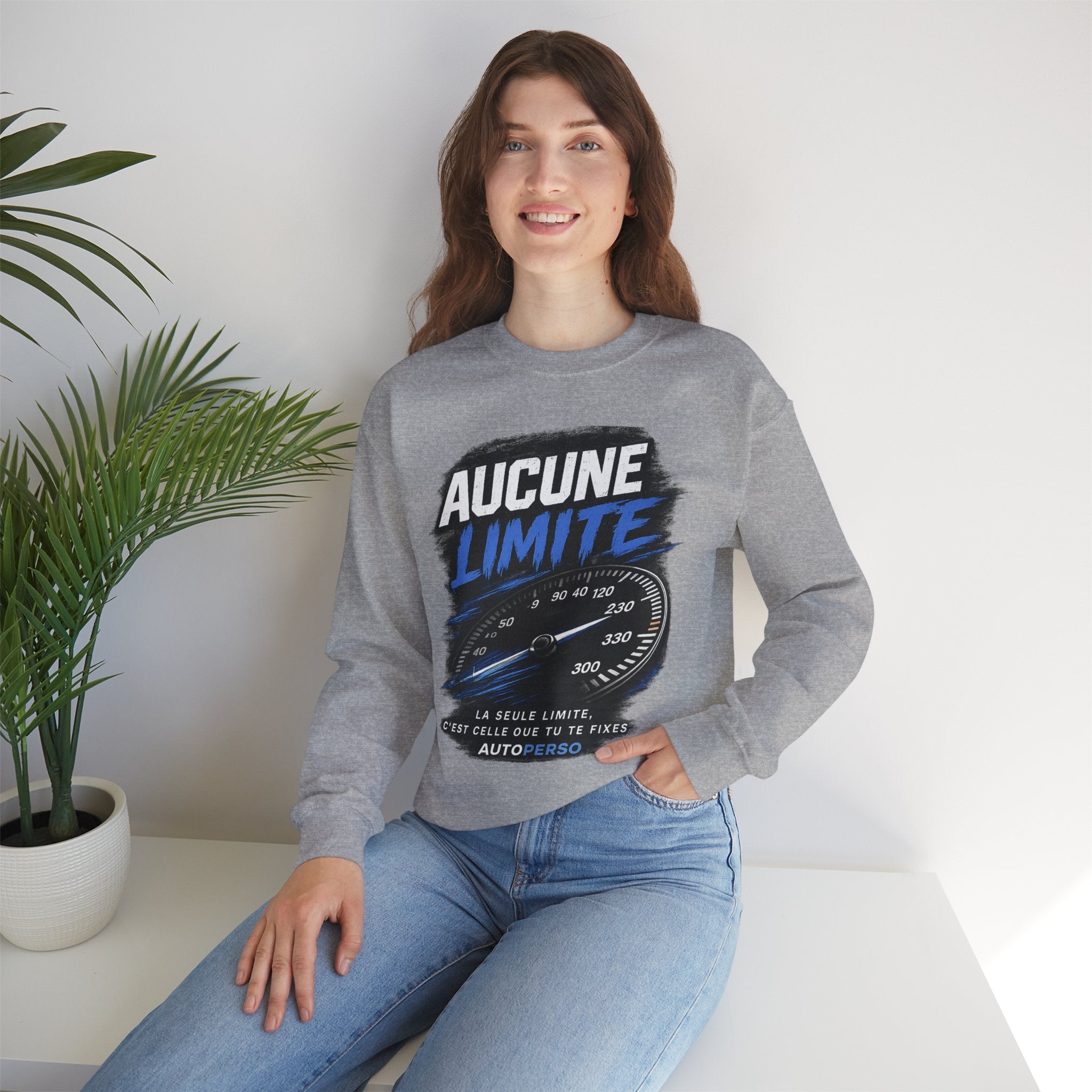 Crewneck Sweatshirt — "Aucune Limite" Speedometer Graphic French Motivational Pullover